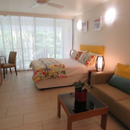 Hidden Gem @ Palm Cove Appartement Buitenkant foto